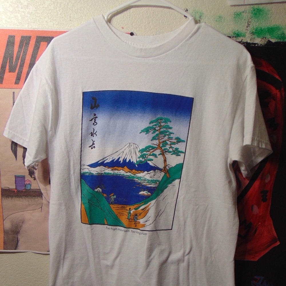 Mountain shirt medium